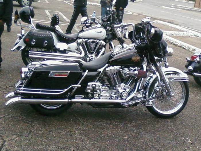 Custom Harley Davidson Electra Glide